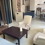 Apartamento Loft Convivial Et Spacieux, Comme Maison