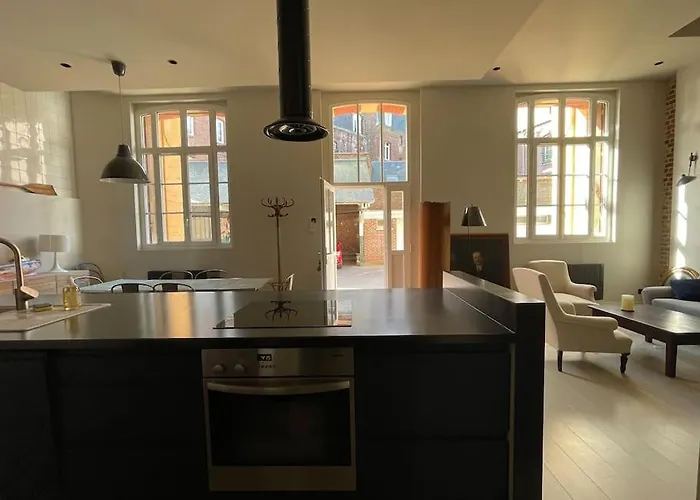 Loft Convivial Et Spacieux, Comme Maison