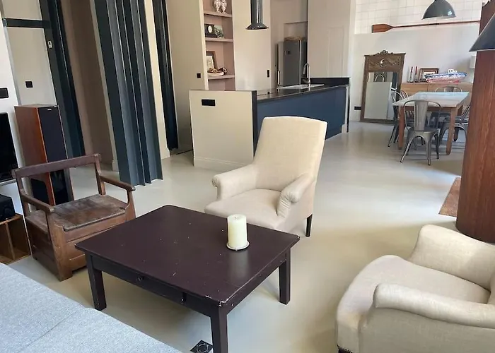 Daire Loft Convivial Et Spacieux, Comme Maison